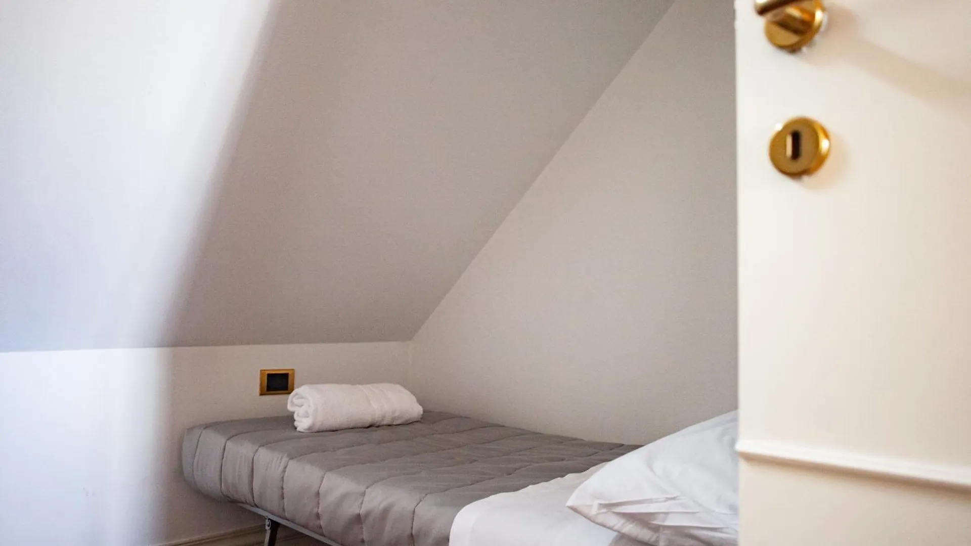 Apartament Penthouse With Panoramic Terrace - Design And Luxury Mediolan 0*,  Włochy