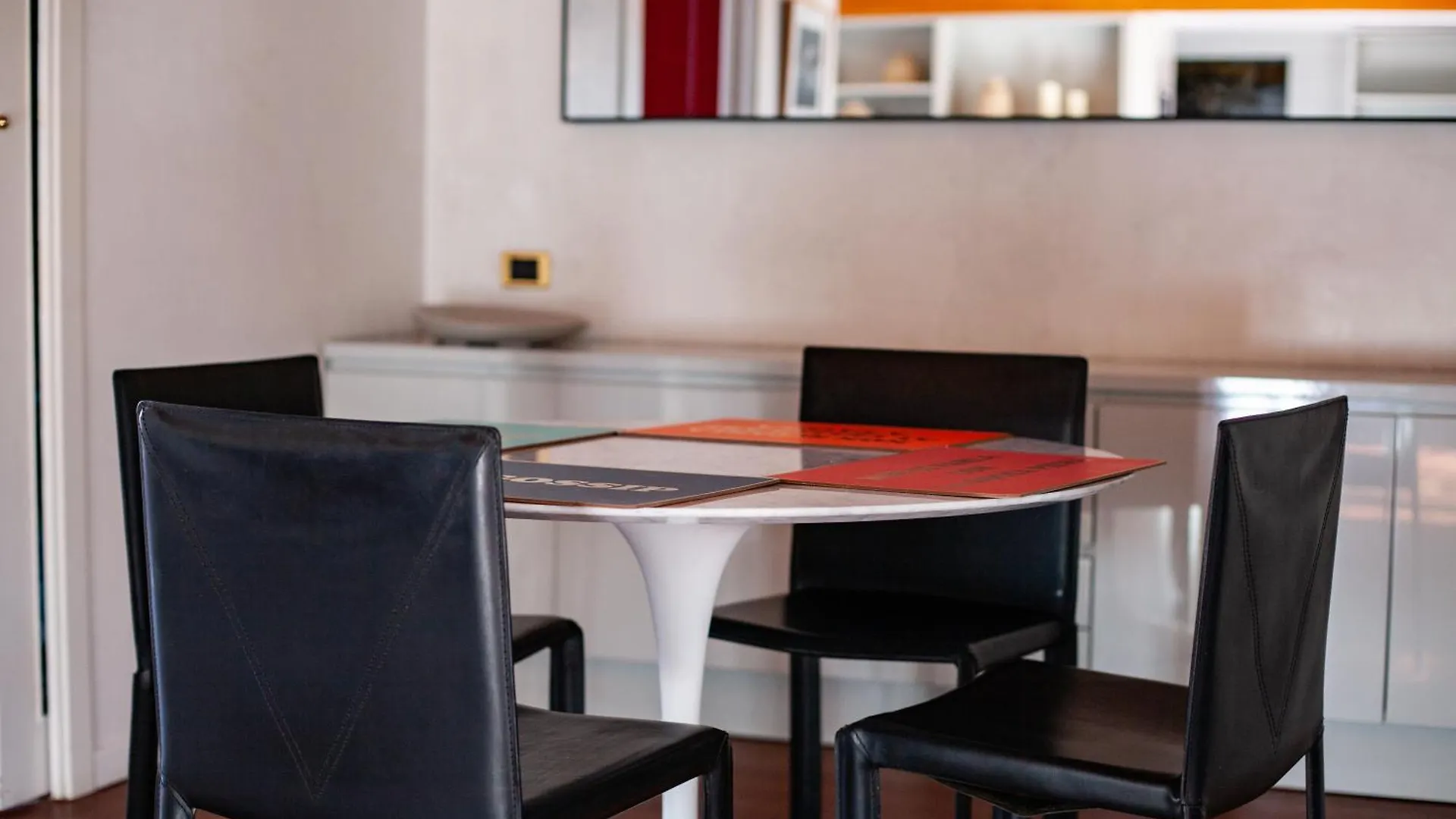Apartamento Penthouse With Panoramic Terrace - Design And Luxury Milán 0*,  Italia